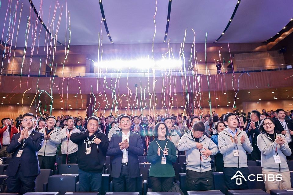 班级大使正式受聘