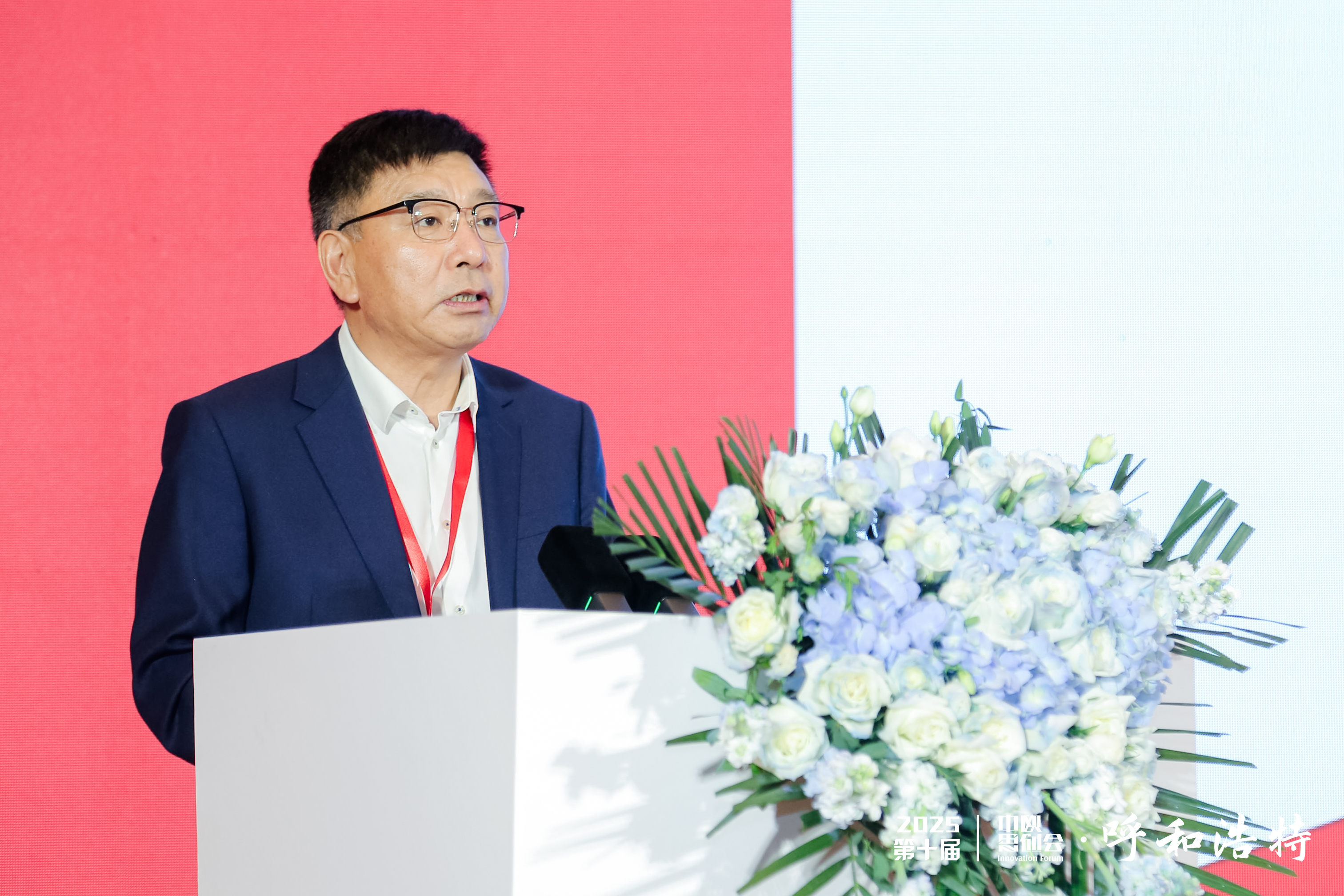 内蒙古自治区工商联党组成员、副主席周金桩