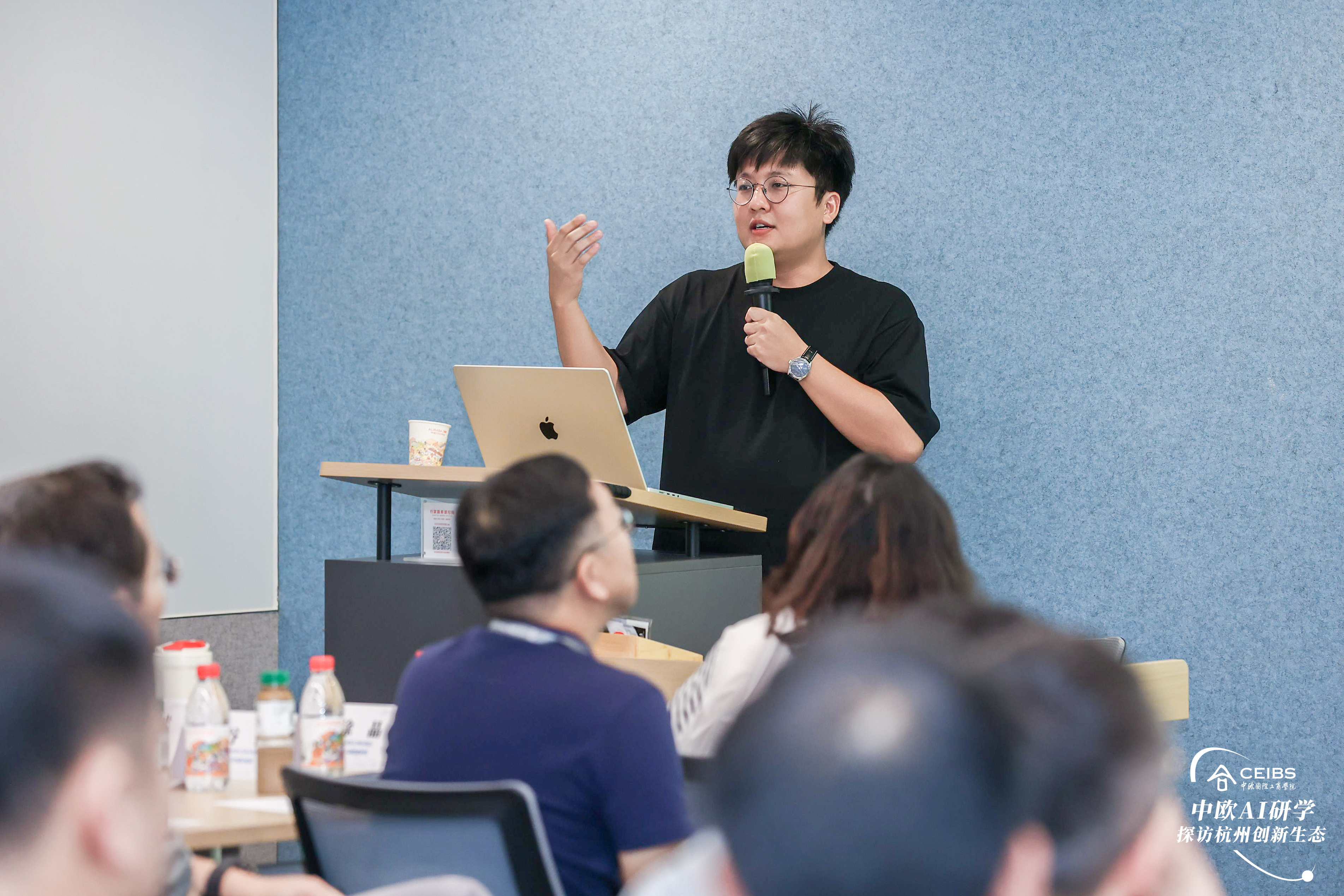 通义大模型-曾晨