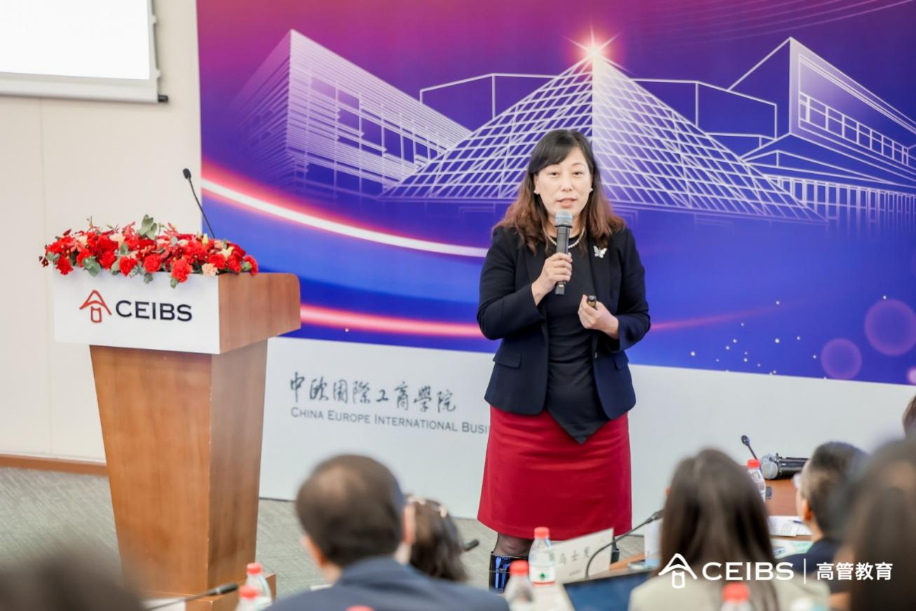 IBM 全球合伙人、大中华区组织与人才转型咨询总经理，中欧校友任奇慧（EMBA2009）