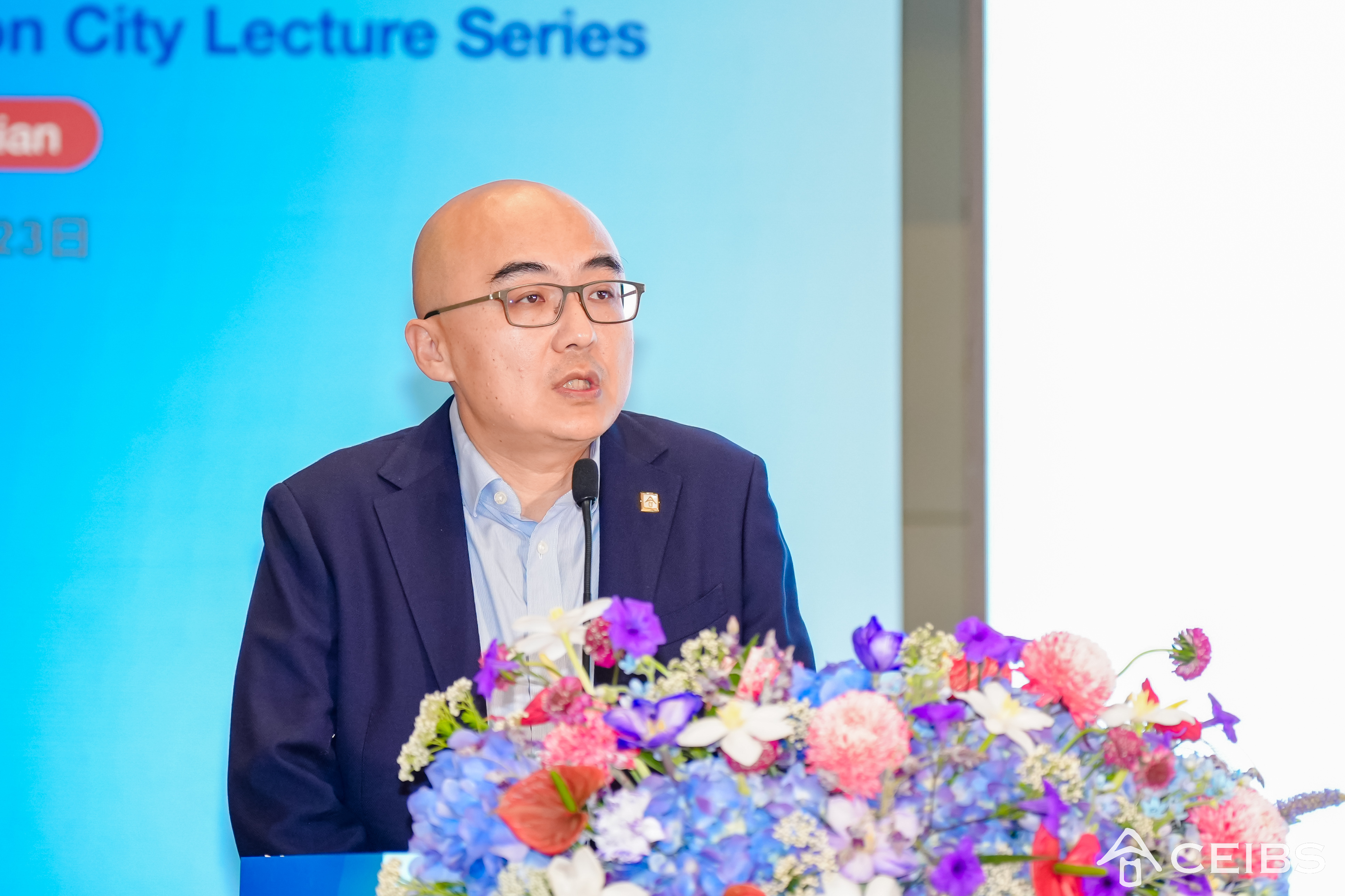 兰小欢，中欧国际工商学院经济学教授