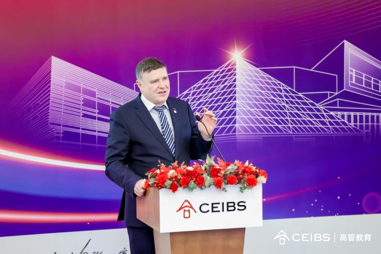 中欧国际工商学院副院长兼教务长、治理与领导力教授、米其林治理与领导力教席教授、中欧教育发展基金会理事濮方可（Frank Bournois）