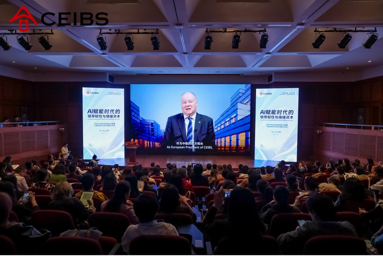 中欧国际工商学院院长（欧方）、市场营销学教授杜道明(Turpin, Dominique V.)