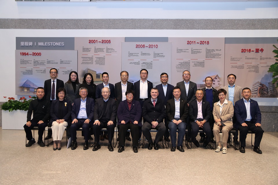 与会理事及监事合影