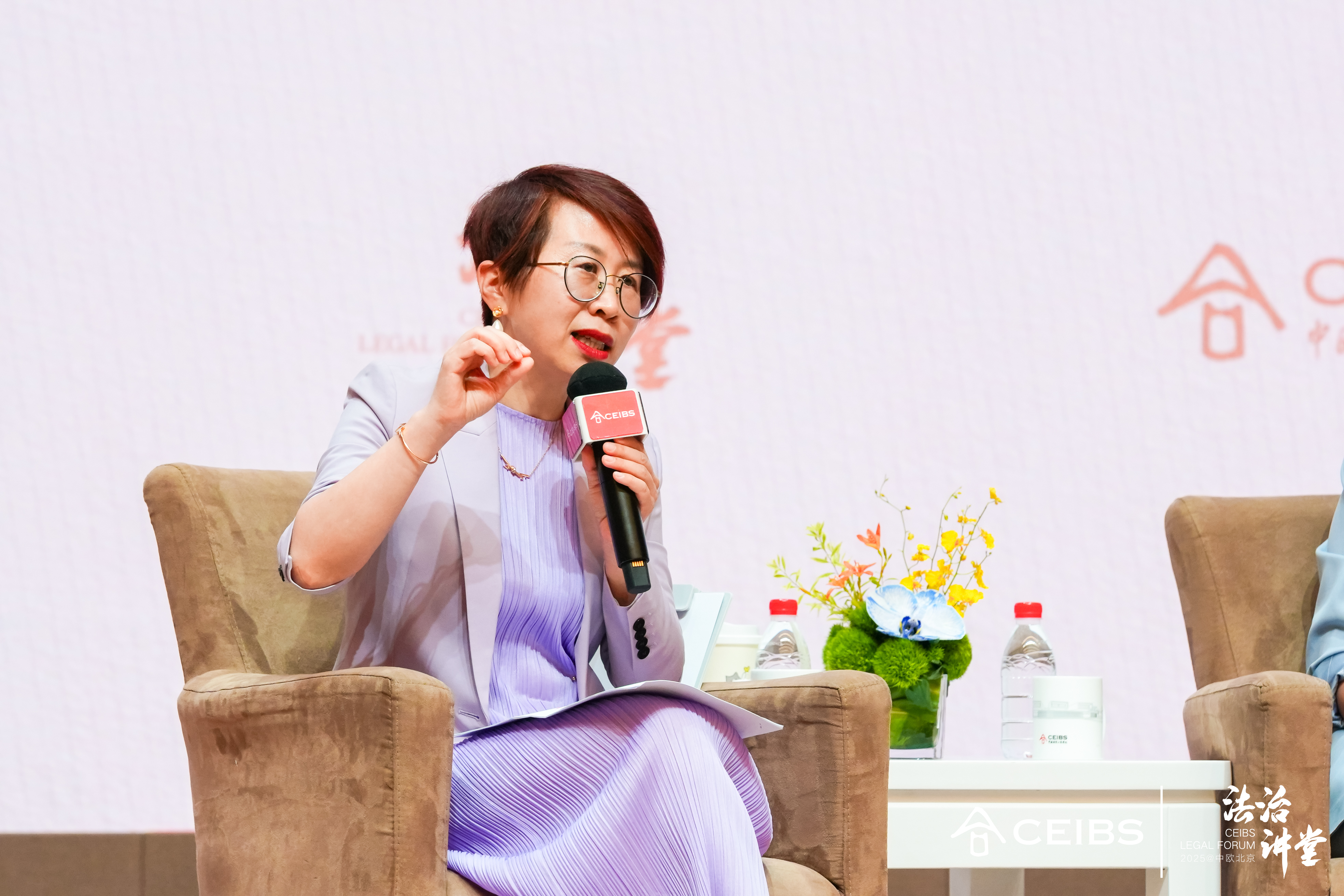 北京大学法学院副教授赵宏