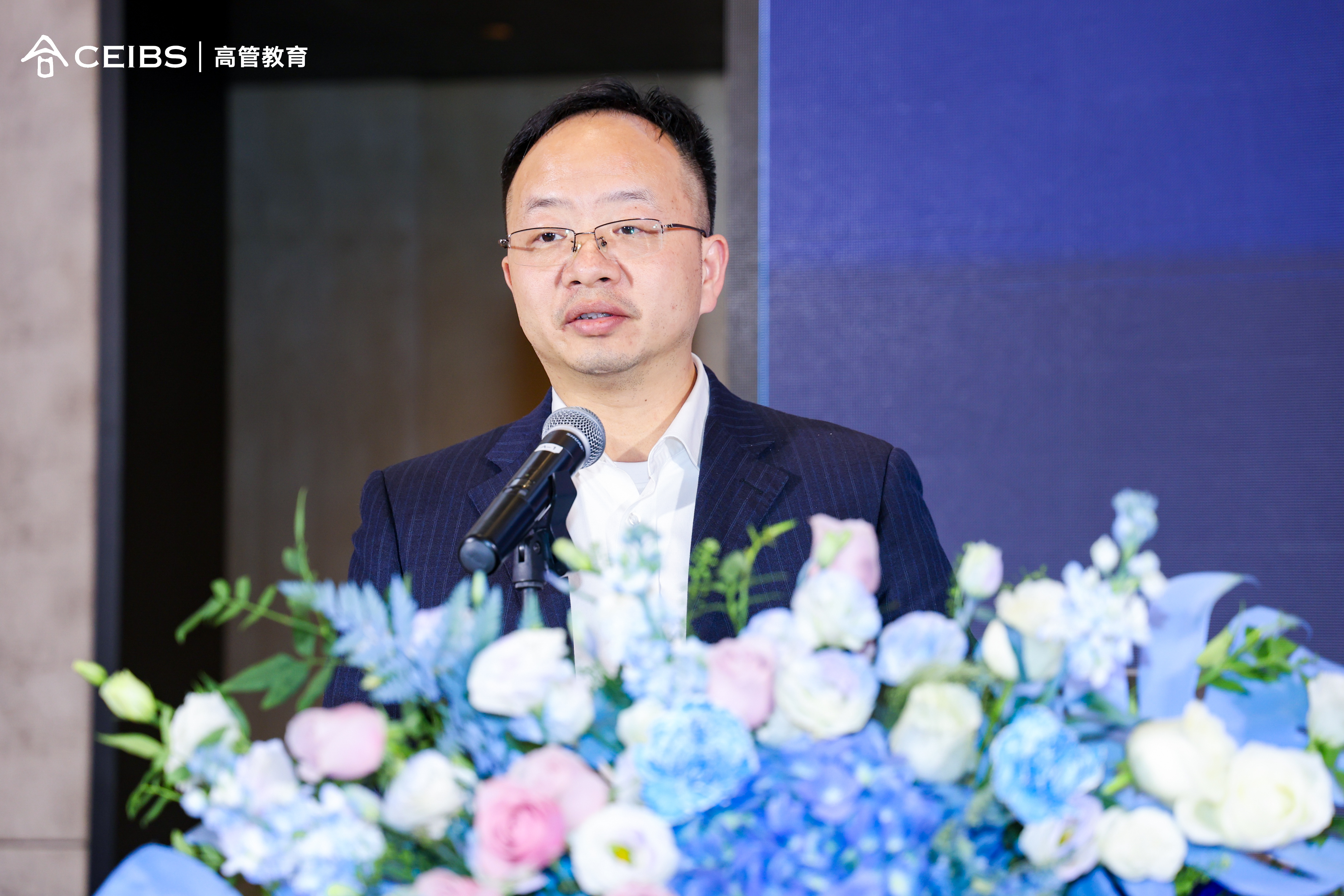 广西柳工机械有限公司副总裁潘恒亮