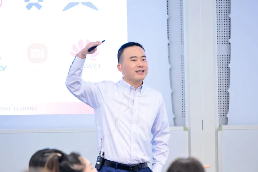 中欧国际工商学院战略学教授、中欧创投营-联席课程主任张宇