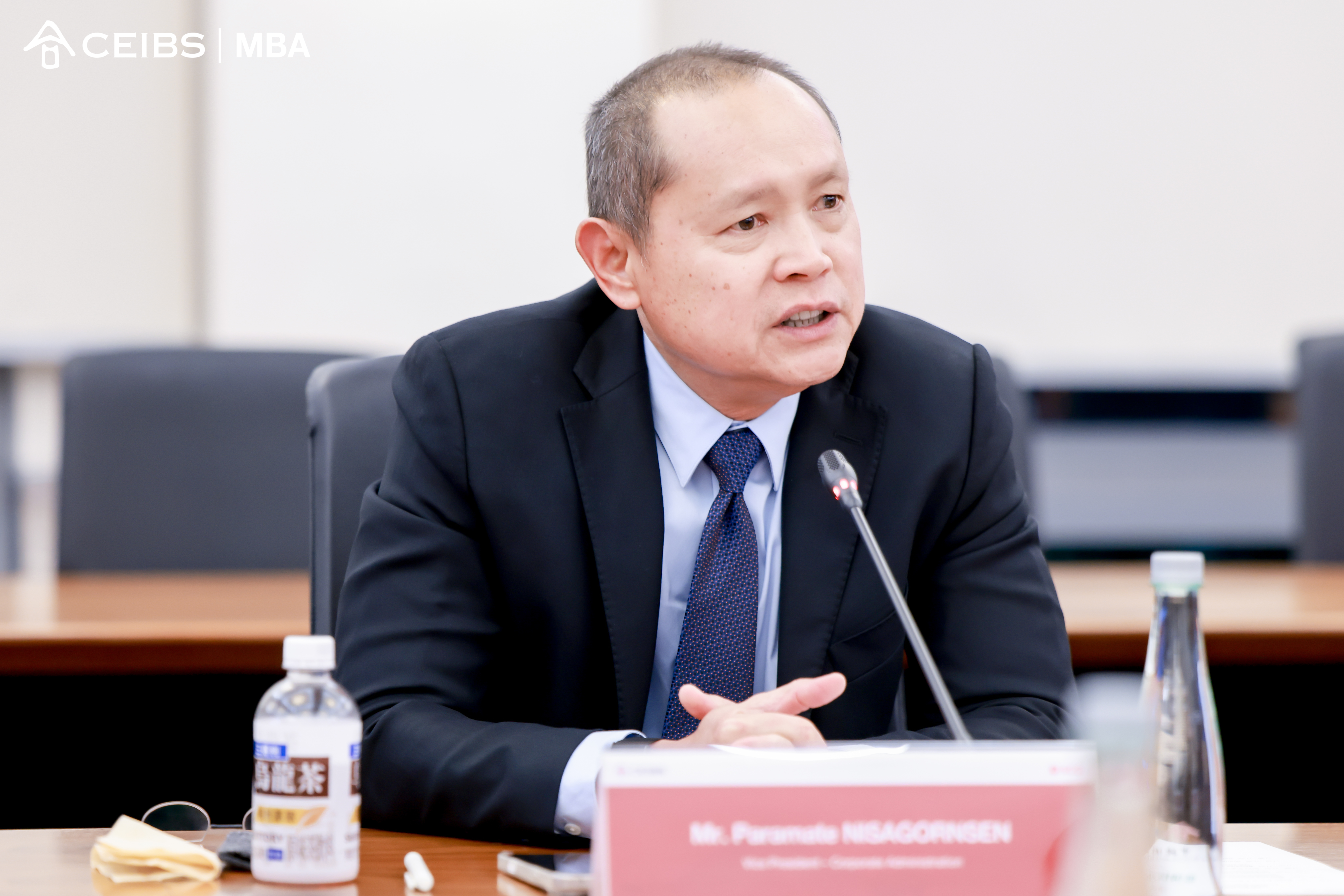 SCG企业行政副总裁Paramate Nisagornsen先生