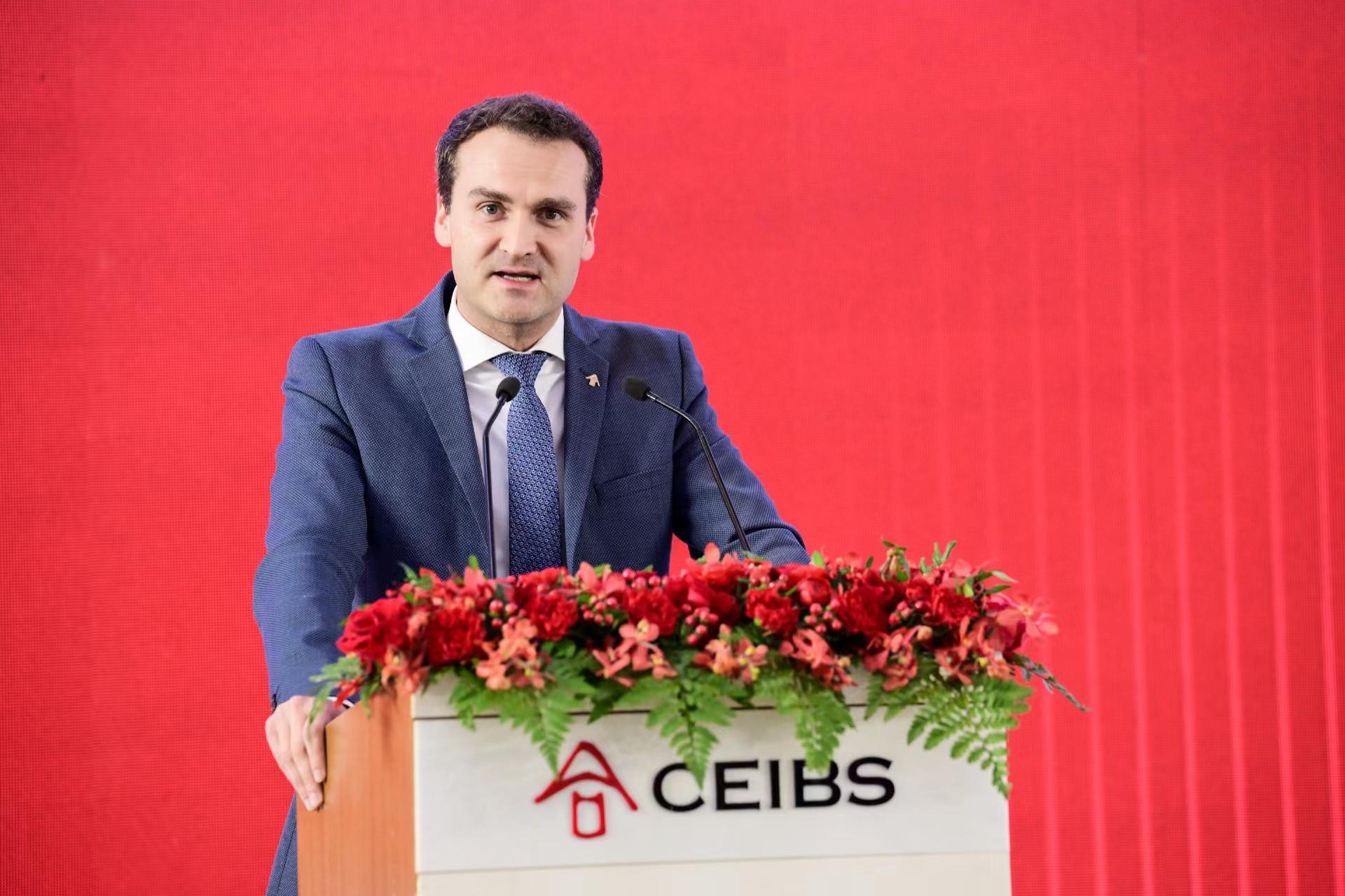 Global EMBA 2023级学生代表Kay Geithner致辞